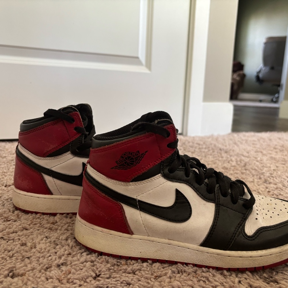 Nike Air Jordan Retro Bred Toe